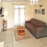 Maison Charmante A Petit-Bourg + Jardin