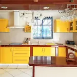 Maison Charmante A Petit-Bourg + Jardin